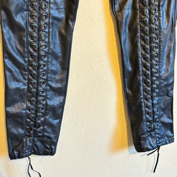 New The Kooples Faux Leather Pants Lace Up Zip up Slide Clasp Closure Sz 4 - Picture 4 of 14